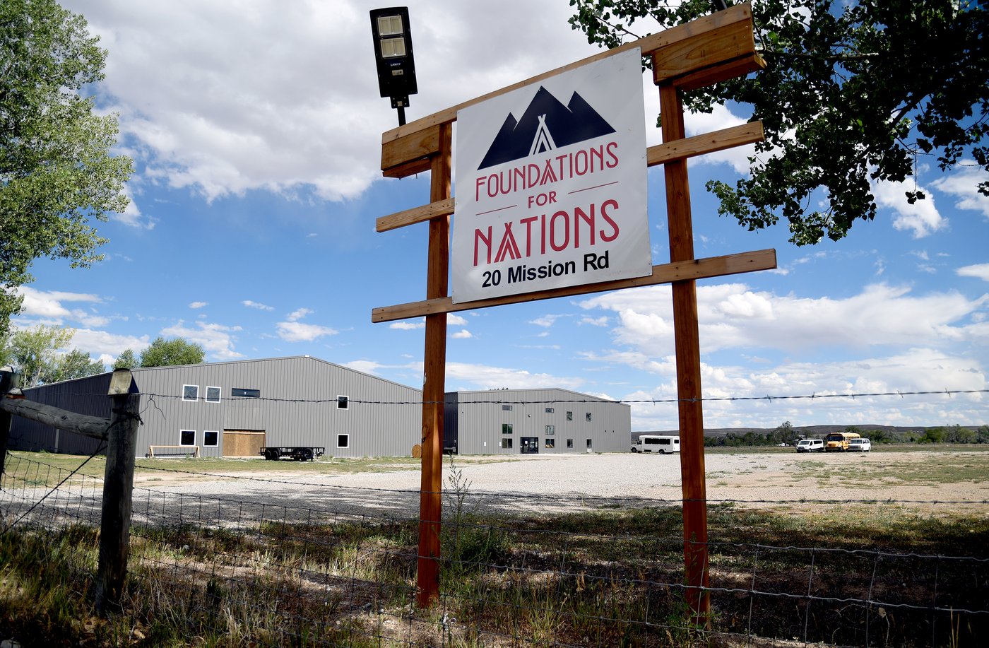 A Christian pastor called Arapaho ceremonies 'idol worship.' Now the tribe wants her church gone | iNFOnews.ca