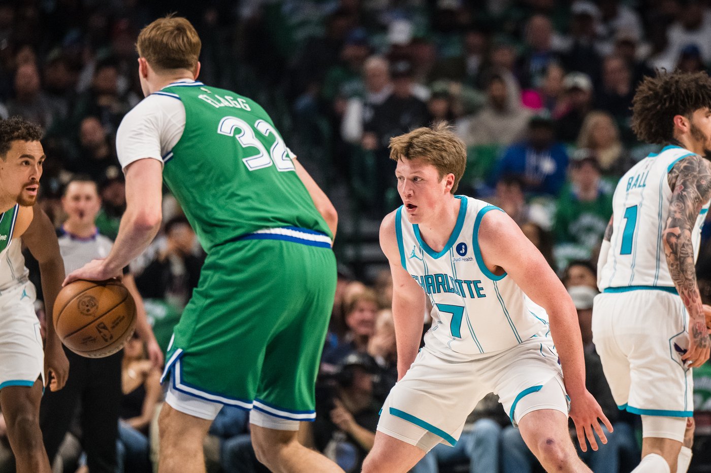 Hornets edge Mavericks 123-121 to spoil Cooper Flagg's 49-point game | iNFOnews.ca Hornets edge Mavericks 123-121 to spoil Cooper Flagg's 49-point game | iNFOnews.ca