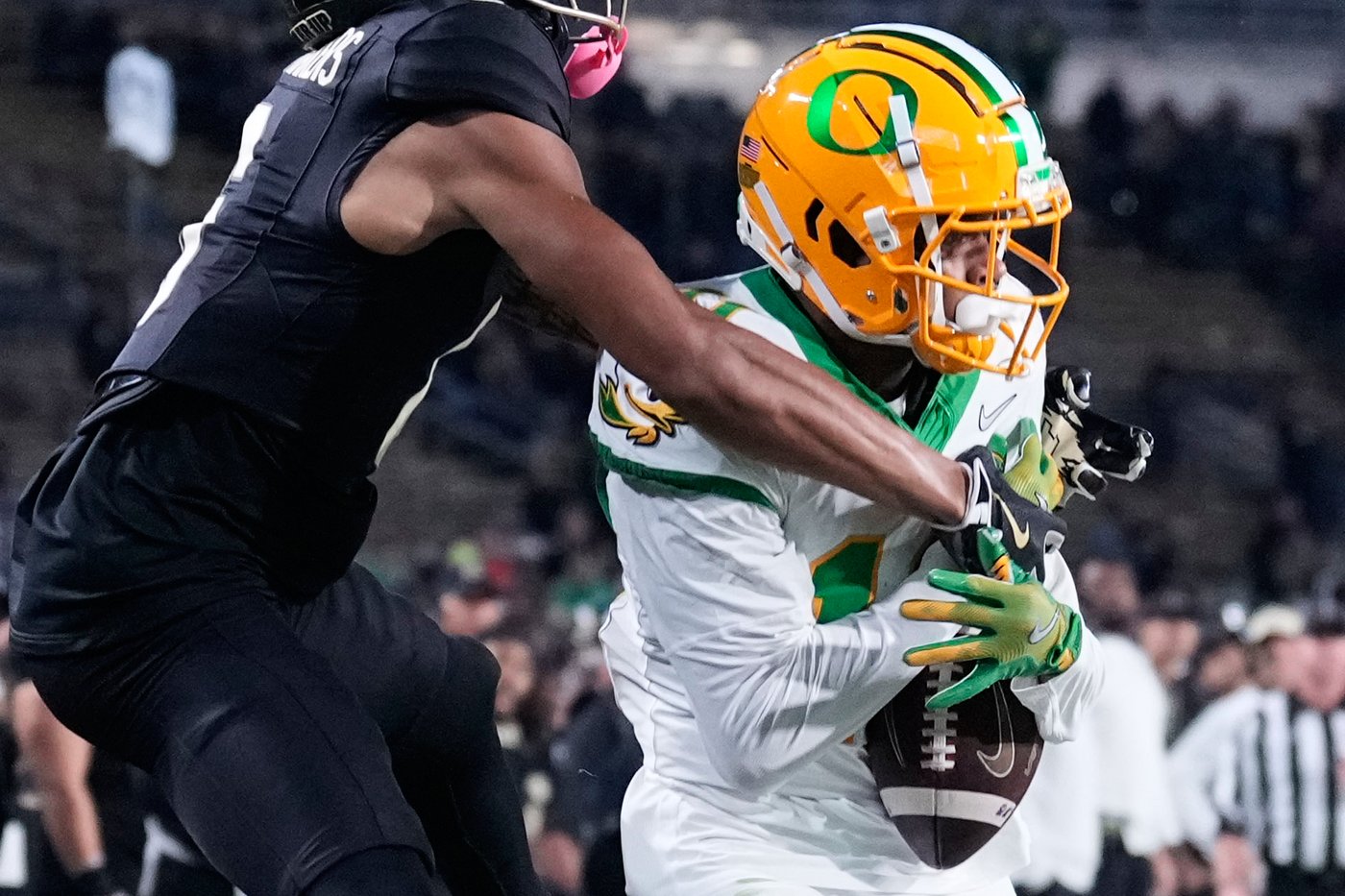 Oregon files lawsuit seeking $10,000 from former player who transferred to Oklahoma | iNFOnews.ca