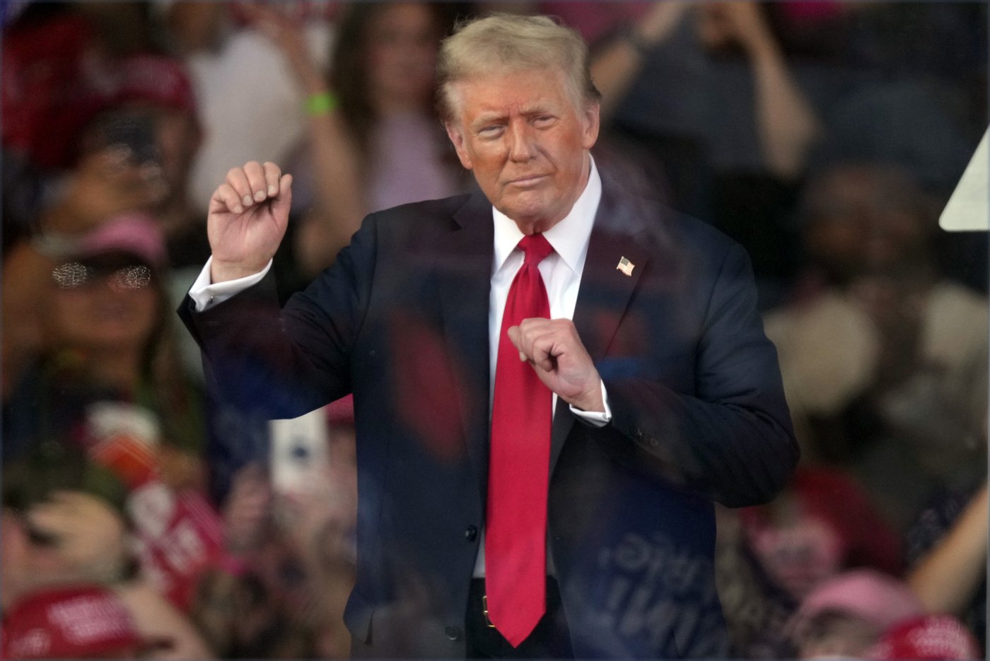 Harris and Trump focus on Sunbelt states during final weekend push for votes | iNFOnews.ca