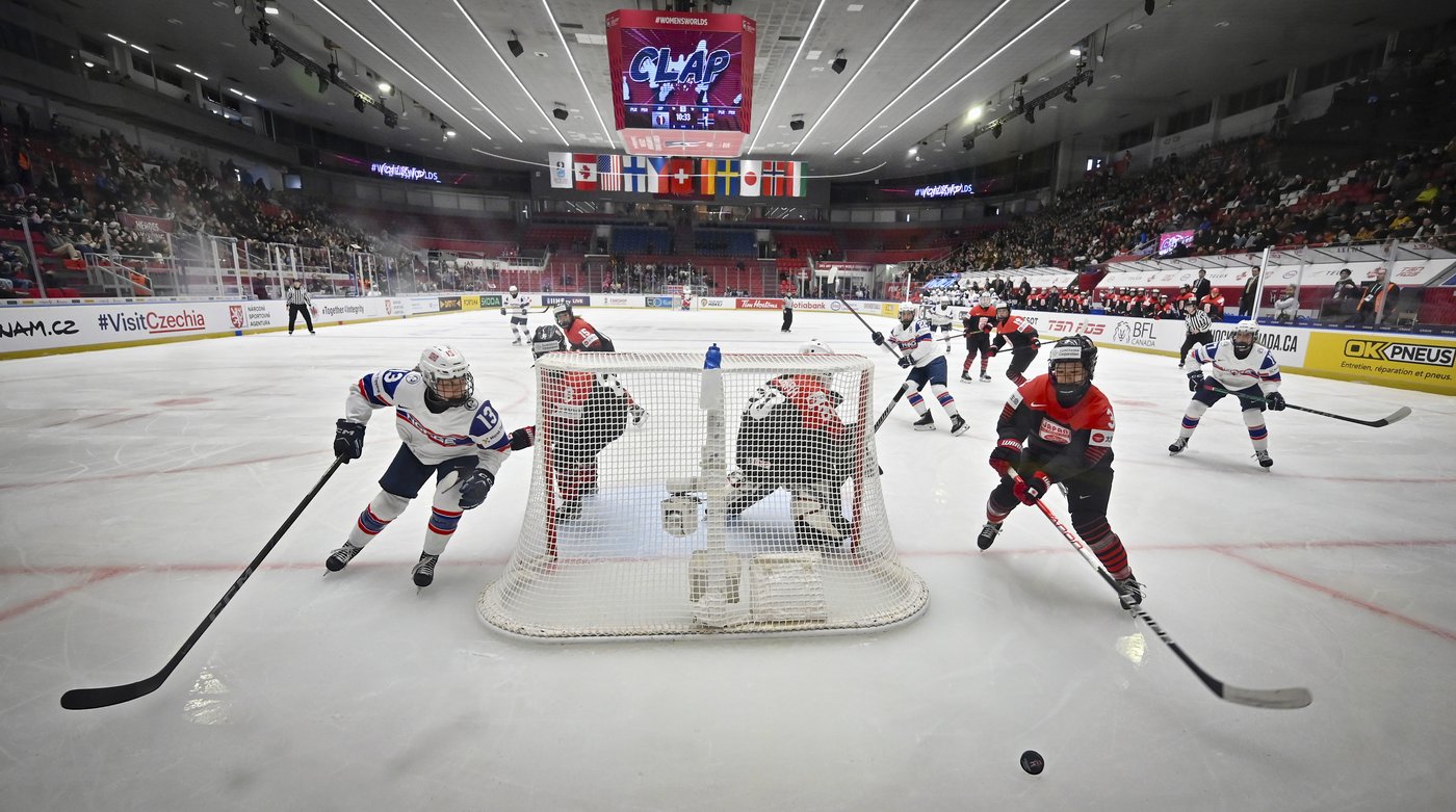 Sweden shuts out Hungary and Japan defeats Norway at women’s ice hockey worlds | iNFOnews.ca