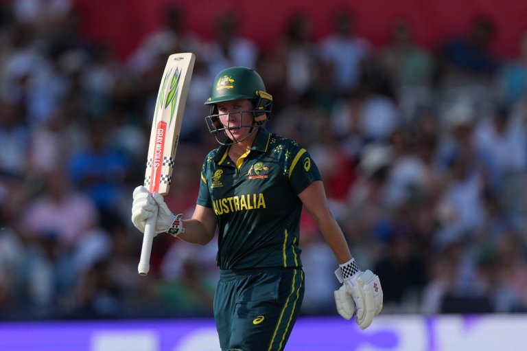 Australia wins the Women's T20 World Cup after crushing England in the Lord's final | iNFOnews.ca