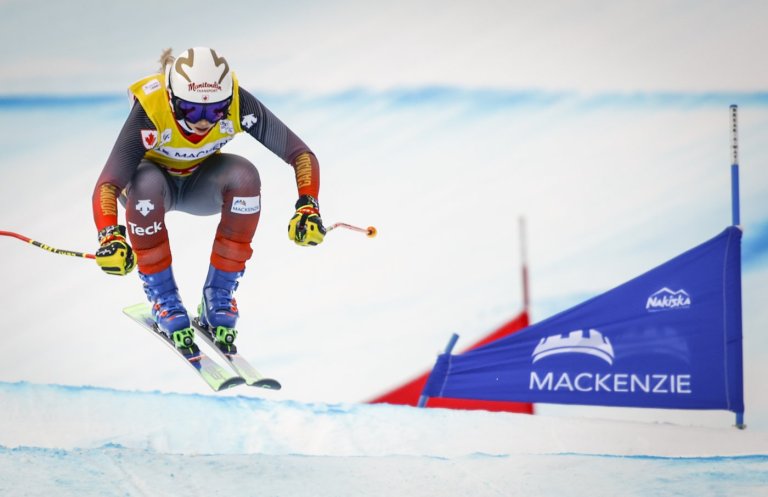 Courtney Hoffos grabs silver for Canada as World Cup ski cross season opens | iNFOnews.ca