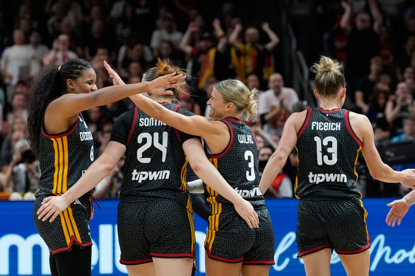 Germany beats Belgium 93-74 to reach women’s FIBA World Cup semifinals. US to play Spain in last 4 | iNFOnews.ca Germany beats Belgium 93-74 to reach women’s FIBA World Cup semifinals. US to play Spain in last 4 | iNFOnews.ca