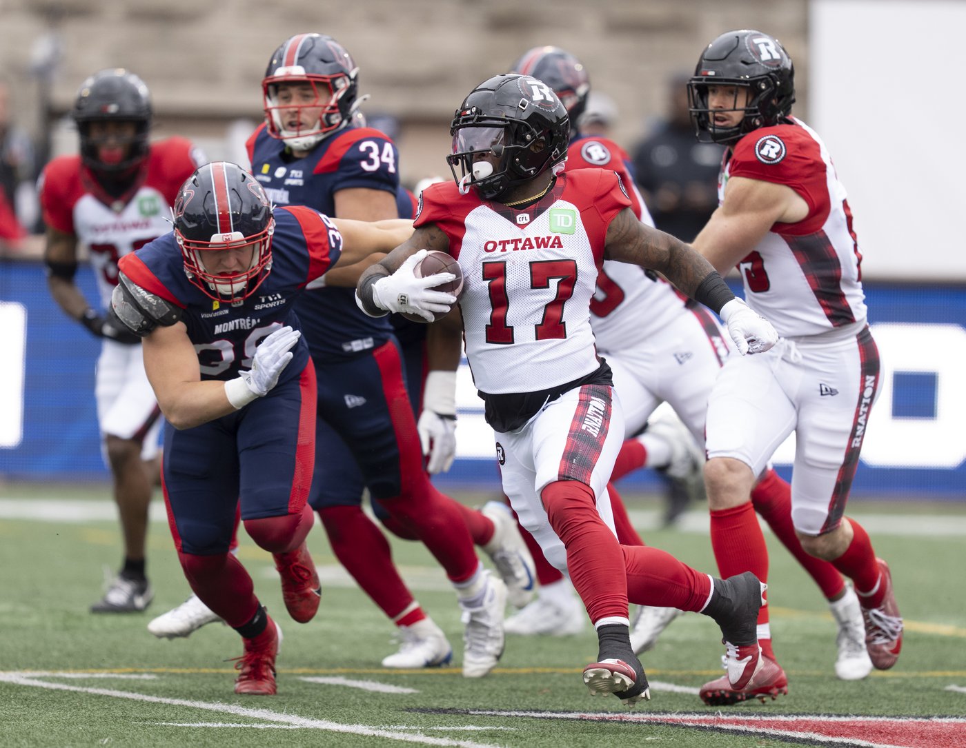 Ottawa Redblacks release American returner DeVonte Dedmon | iNFOnews.ca