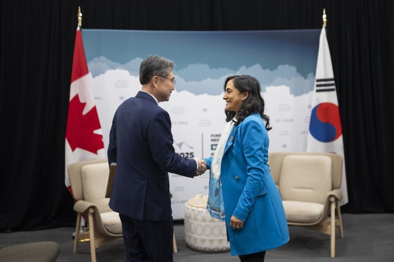 Canada and South Korea set to sign a defence agreement today | iNFOnews.ca