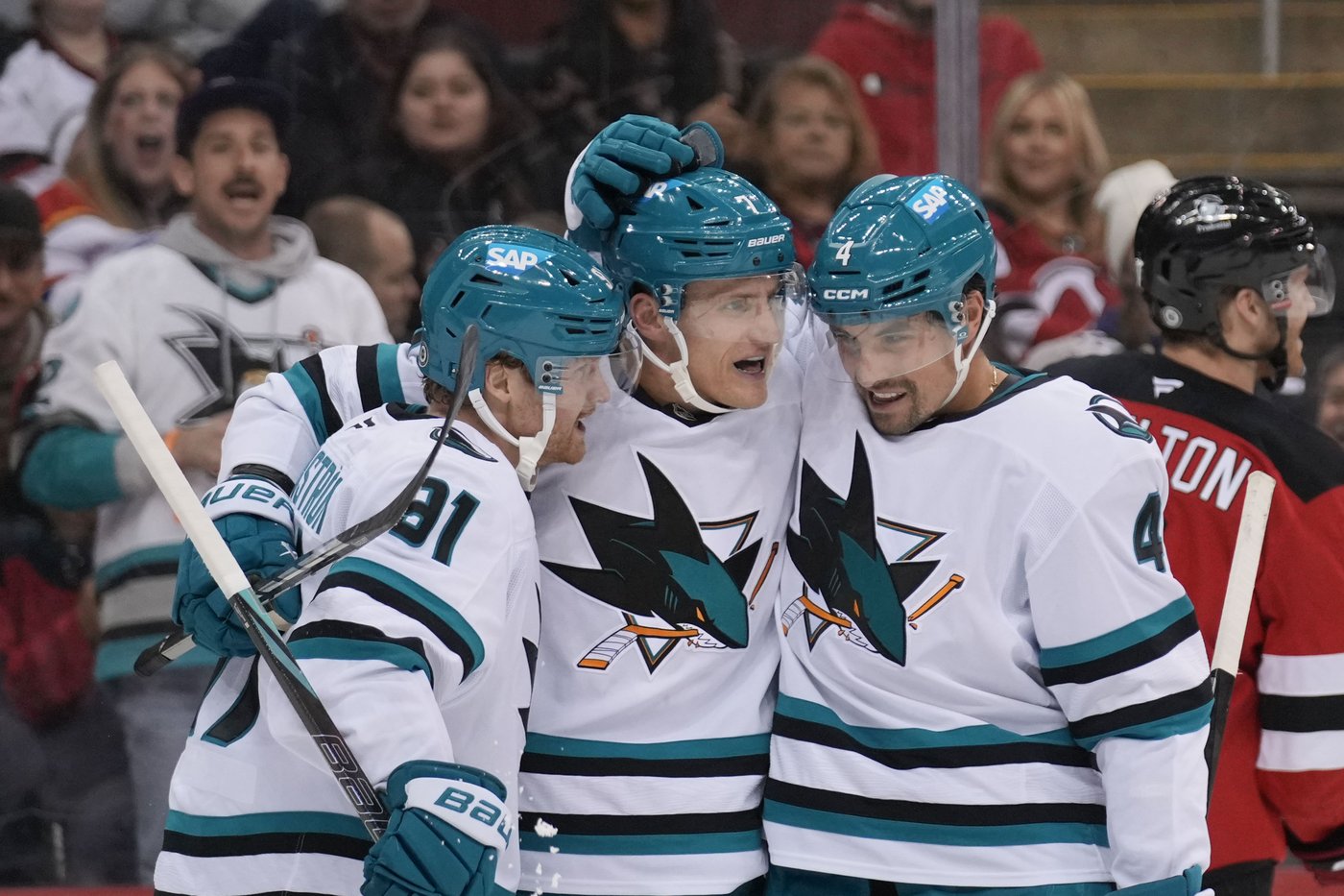Sturm scores lone goal, Blackwood stops 44 shots and Devils edge Sharks 1-0 | iNFOnews.ca Sturm scores lone goal, Blackwood stops 44 shots and Devils edge Sharks 1-0 | iNFOnews.ca