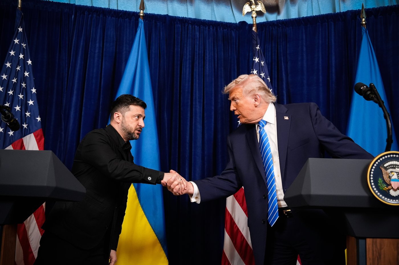 US offers Ukraine a 15-year security guarantee as part of peace plan, Zelenskyy says | iNFOnews.ca