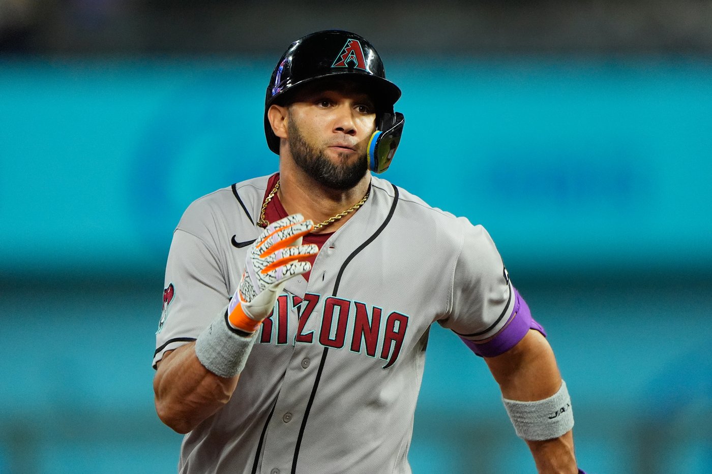Diamondbacks designate outfielder Lourdes Gurriel Jr. for assignment | iNFOnews.ca Diamondbacks designate outfielder Lourdes Gurriel Jr. for assignment | iNFOnews.ca