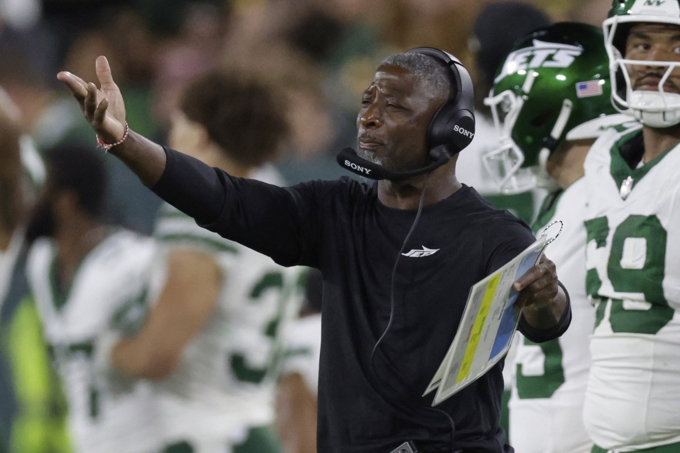 Fields scores in his lone series as Jets open 1st preseason under Glenn by beating Packers 30-10 | iNFOnews.ca Fields scores in his lone series as Jets open 1st preseason under Glenn by beating Packers 30-10 | iNFOnews.ca