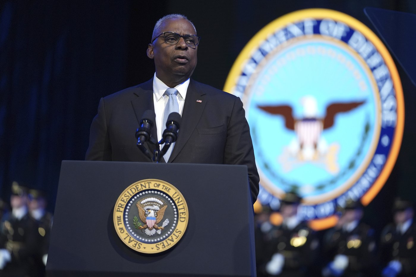 Austin, the first Black defense secretary, ends his term marred by Afghanistan but buoyed by Ukraine | iNFOnews.ca Austin, the first Black defense secretary, ends his term marred by Afghanistan but buoyed by Ukraine | iNFOnews.ca