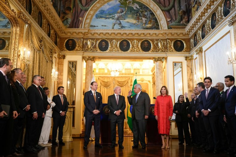 Latin American leaders call for unity against growing political polarization | iNFOnews.ca