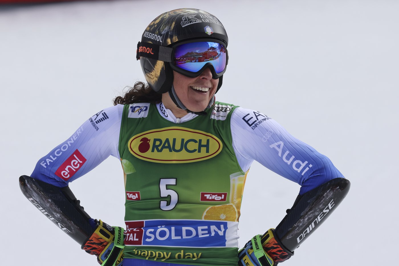 Italian skier Brignone wins World Cup season opener as Shiffrin drops to 5th | iNFOnews.ca