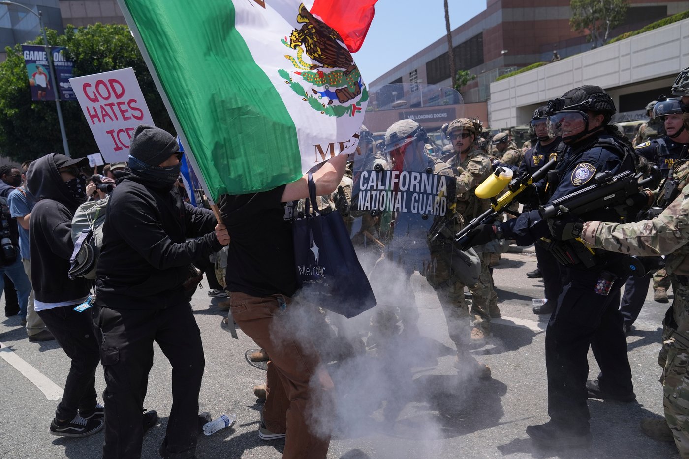 DOJ went after protesters for felony assault, but juries, judges were unconvinced, AP analysis finds | iNwheels