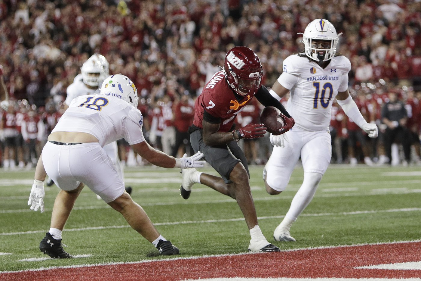 Dylan Paine, John Mateer rally Washington State to wild 54-52 victory over San Jose State in 2OT | iNFOnews.ca