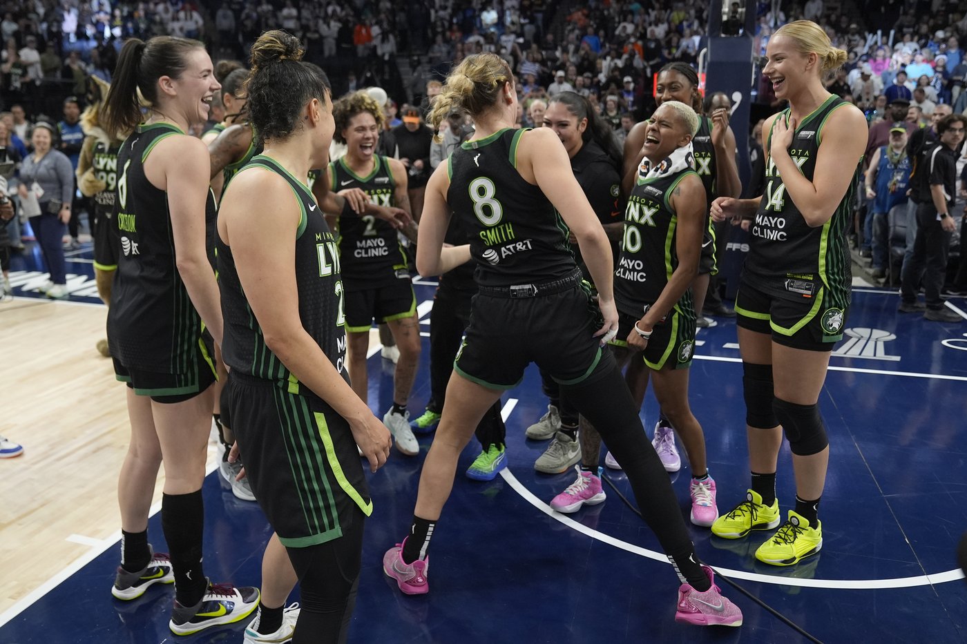 Lynx return to finals with 88-77 win over Sun in Game 5 behind Collier's 27 points, 11 rebounds | iNFOnews.ca Lynx return to finals with 88-77 win over Sun in Game 5 behind Collier's 27 points, 11 rebounds | iNFOnews.ca