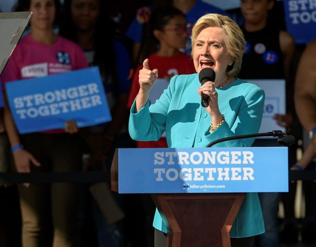 'Reads like you're punting': Why Clinton chopped a KXL reference from her book | iNFOnews.ca