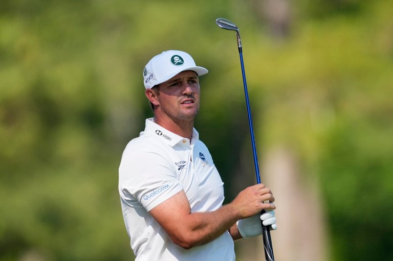 Bryson DeChambeau withdraws from final round of LIV Golf with wrist injury | iNFOnews.ca