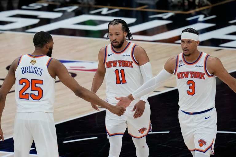 Trump says he will attend NBA Finals game in New York to root for his hometown Knicks | iNFOnews.ca