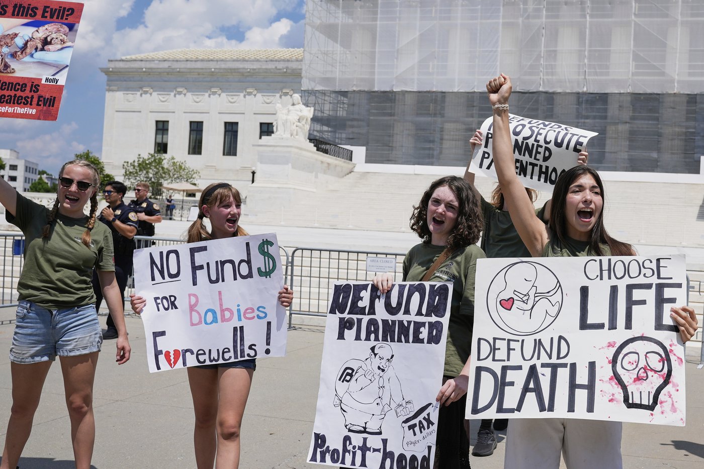 What to know about how Trump's judicial picks could reshape abortion rights for decades | iNFOnews.ca