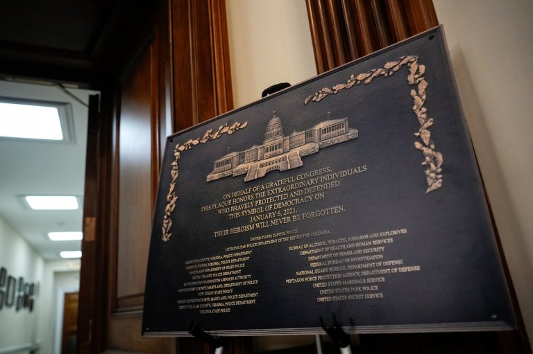 After delays, the missing Jan. 6 plaque will be displayed at the Capitol | iNFOnews.ca