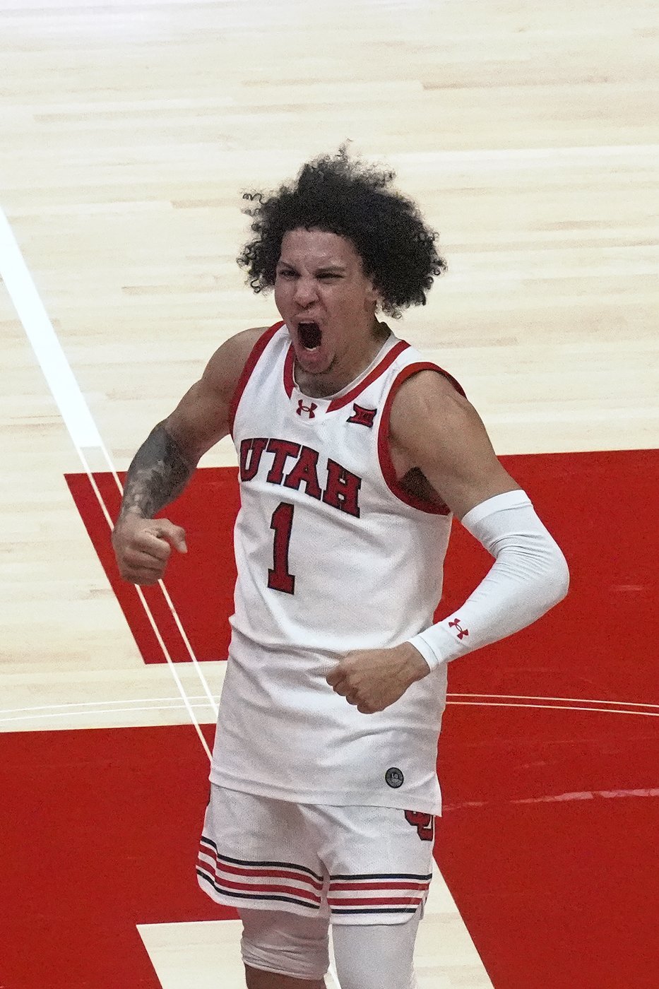 Paulius Murauskas hits 6 3s, scores 28 to help Saint Mary's beat Utah 72-63 | iNFOnews.ca Paulius Murauskas hits 6 3s, scores 28 to help Saint Mary's beat Utah 72-63 | iNFOnews.ca