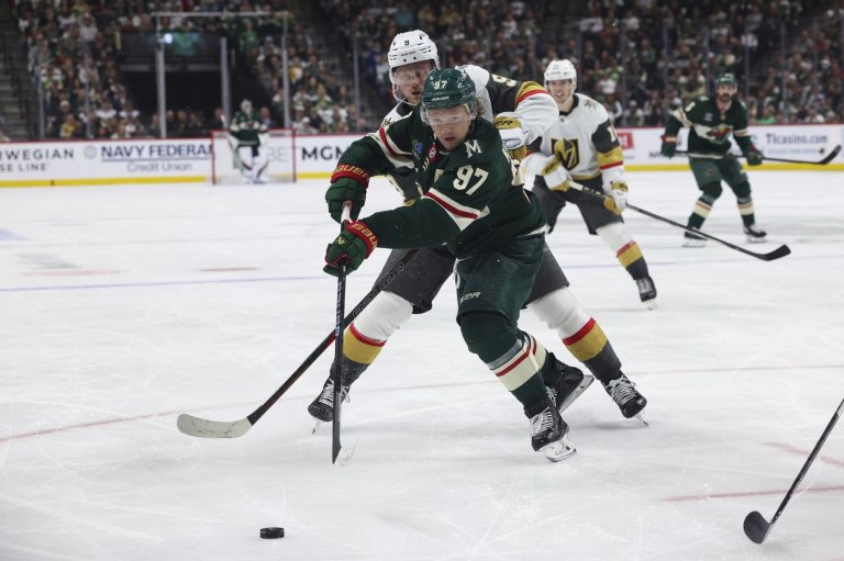 Wild sign Kirill Kaprizov to richest deal in NHL history, $136 million over 8 years | iNFOnews.ca