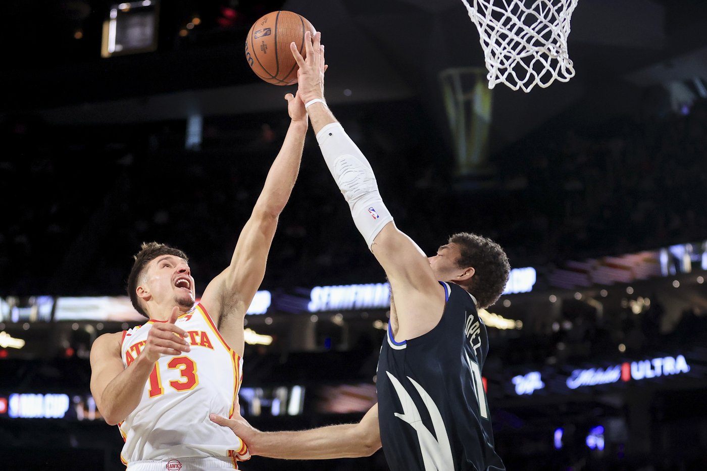 Giannis, Bucks top Hawks 110-102, earn spot in NBA Cup championship game vs. Thunder | iNFOnews.ca Giannis, Bucks top Hawks 110-102, earn spot in NBA Cup championship game vs. Thunder | iNFOnews.ca