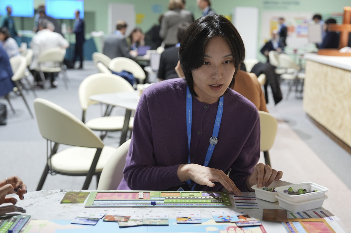 In a board game, climate experts work to save the world, which diplomats at COP29 try in real life | iNFOnews.ca