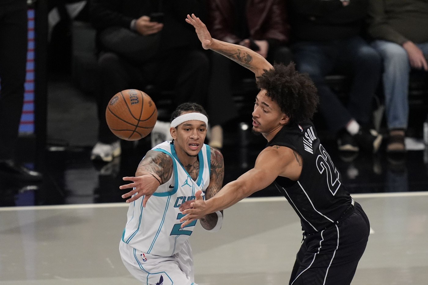 Cam Johnson and Dennis Schroder carry the Nets to a 116-115 win over the Hornets | iNFOnews.ca