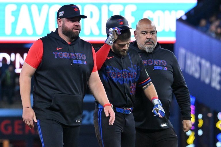 Blue Jays place outfielder Lukes on 10-day injured list due to hamstring sprain. | iNFOnews.ca