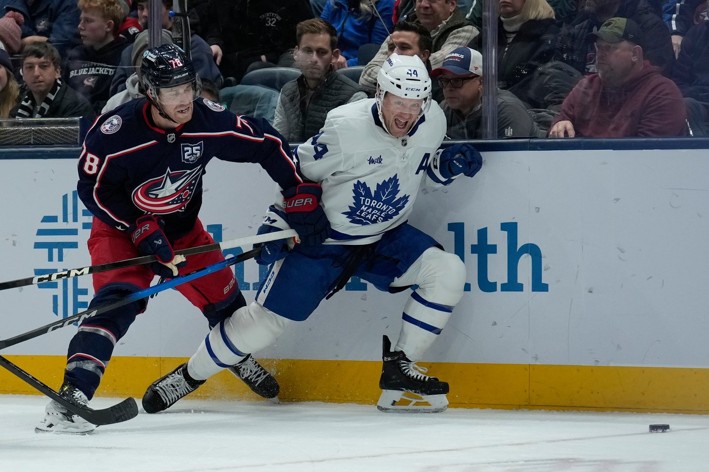 Nylander sets OT goals record as Maple Leafs beat Blue Jackets 2-1 | iNFOnews.ca Nylander sets OT goals record as Maple Leafs beat Blue Jackets 2-1 | iNFOnews.ca