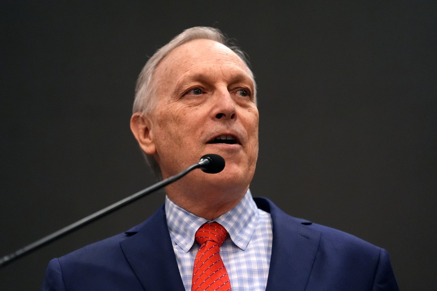 Democratic Arizona Gov. Katie Hobbs chooses former Republican Mayor John Giles as her running mate | iNFOnews.ca