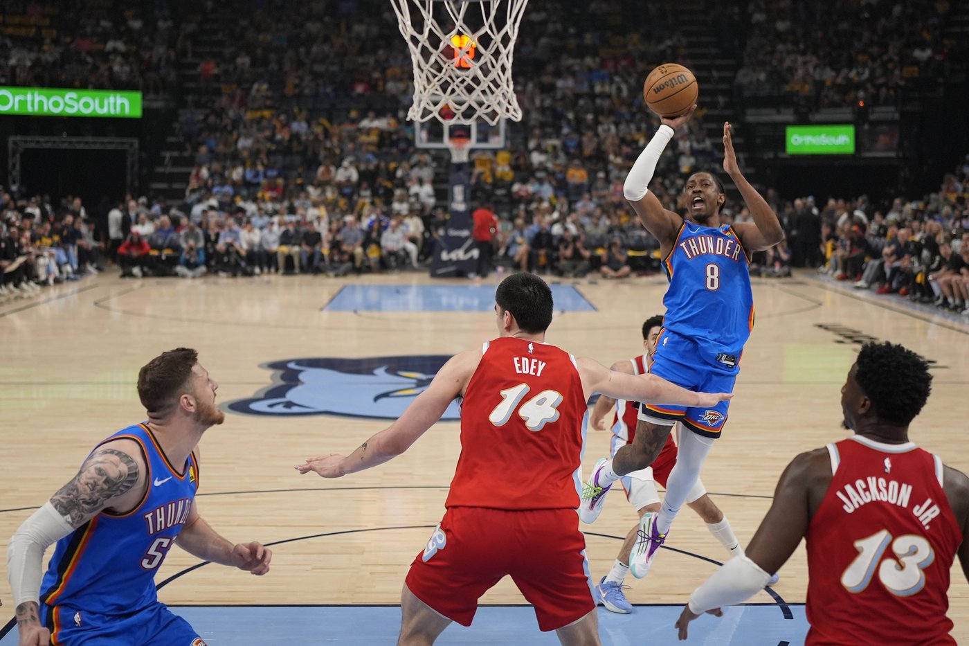 Thunder get time to rest after sweeping Grizzlies to become first team to reach 2nd round | iNFOnews.ca