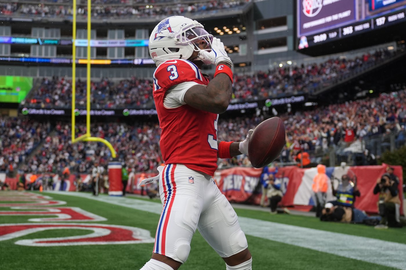 Drake Maye found his confidence in big win over Raiders and Patriots suddenly look dangerous again | iNFOnews.ca Drake Maye found his confidence in big win over Raiders and Patriots suddenly look dangerous again | iNFOnews.ca