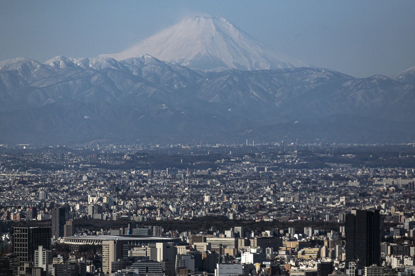 A man airlifted from Japan's Mount Fuji returns to the slope days later and is rescued again | iNFOnews.ca A man airlifted from Japan's Mount Fuji returns to the slope days later and is rescued again | iNFOnews.ca