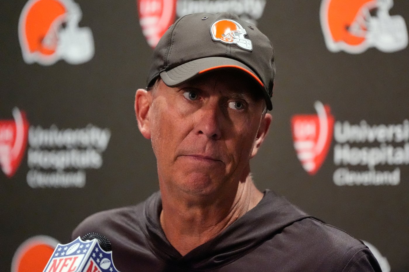 Todd Monken stands by Deshaun Watson after his performance in Browns’ opening loss sparks fan outcry | iNFOnews.ca Todd Monken stands by Deshaun Watson after his performance in Browns’ opening loss sparks fan outcry | iNFOnews.ca