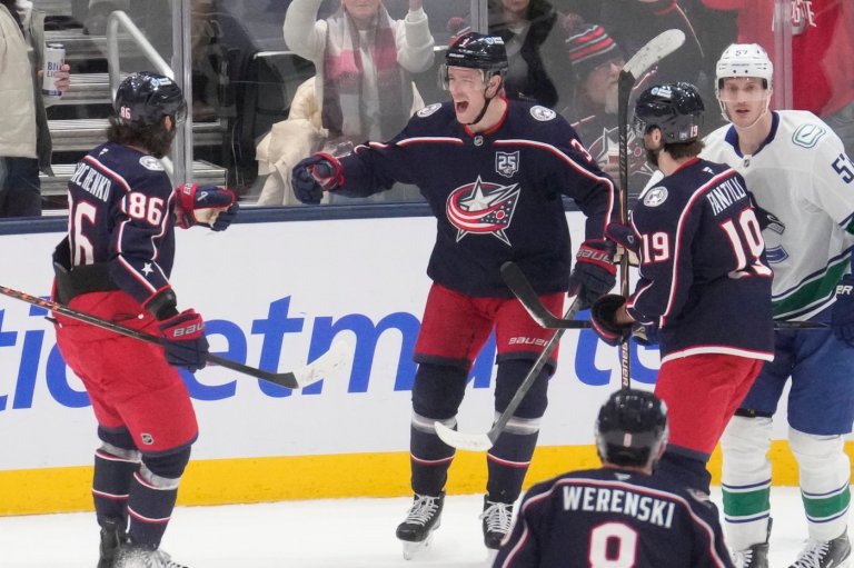 Blue Jackets beat skidding Canucks 4-1 behind Marchenko and Johnson | iNFOnews.ca