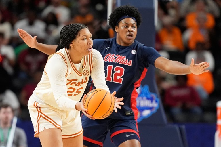 Booker's 31 points lift No. 6 Texas past No. 24 Ole Miss 85-68 and into the SEC title game | iNFOnews.ca