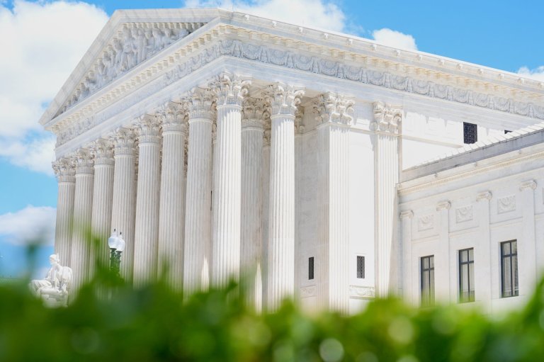 Supreme Court rejects Virginia's bid to restore congressional map favoring Democrats | iNFOnews.ca
