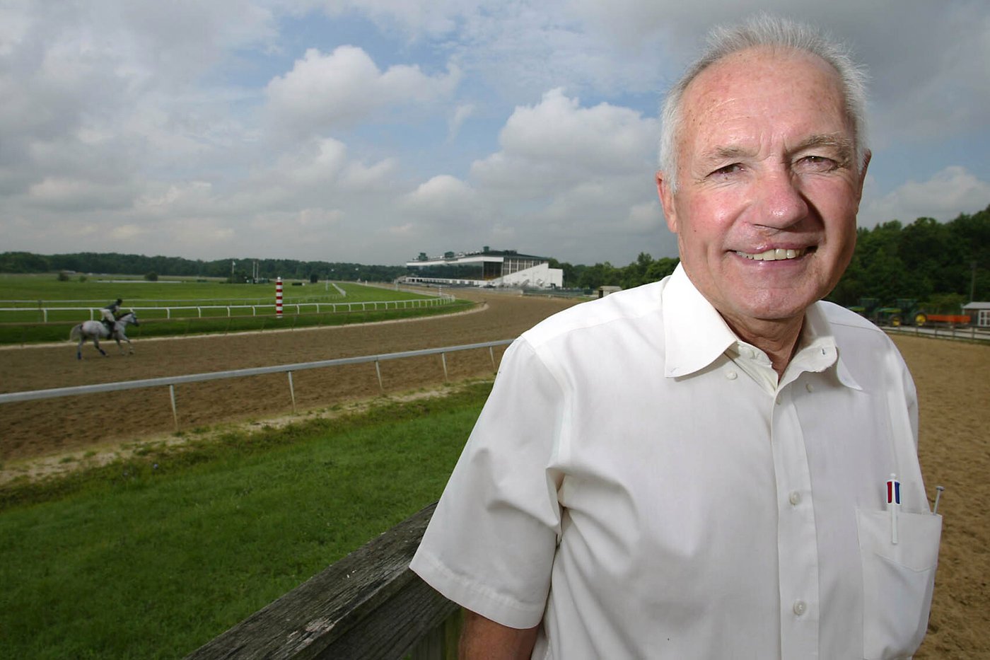 Hall of Fame trainer King Leatherbury, who won 6,508 races over six decades, dies at 92 | iNFOnews.ca