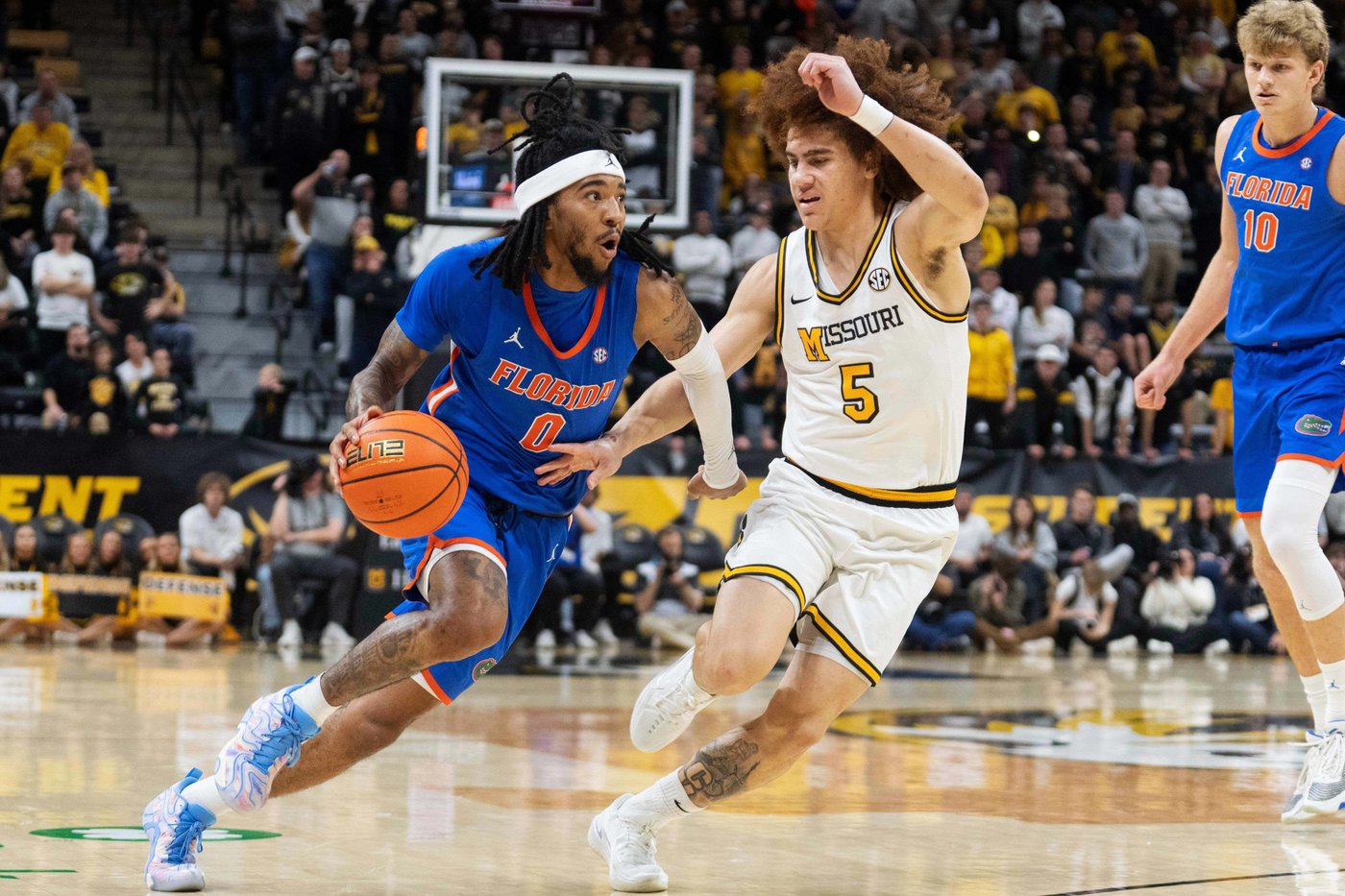 Missouri holds off No. 22 Florida 76-74 in SEC opener | iNFOnews.ca