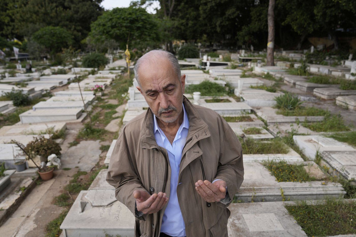50 years after Lebanon's civil war began, a bullet-riddled bus stands as a reminder | iNFOnews.ca 50 years after Lebanon's civil war began, a bullet-riddled bus stands as a reminder | iNFOnews.ca