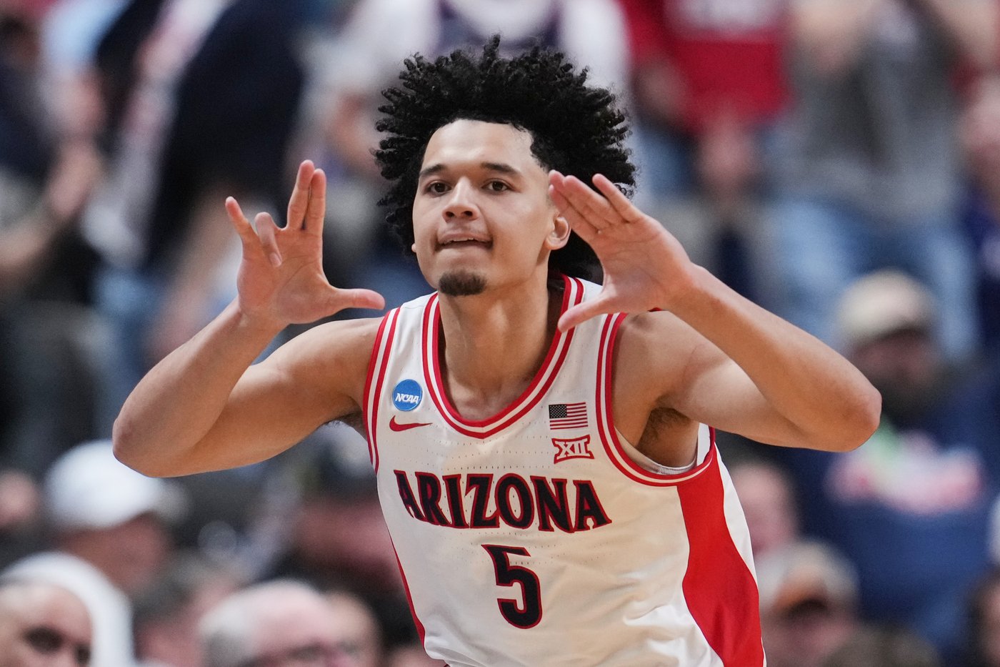 Top-seeded Arizona beats Arkansas 109-88 to reach the Elite Eight for the 1st time since 2015 | iNFOnews.ca Top-seeded Arizona beats Arkansas 109-88 to reach the Elite Eight for the 1st time since 2015 | iNFOnews.ca