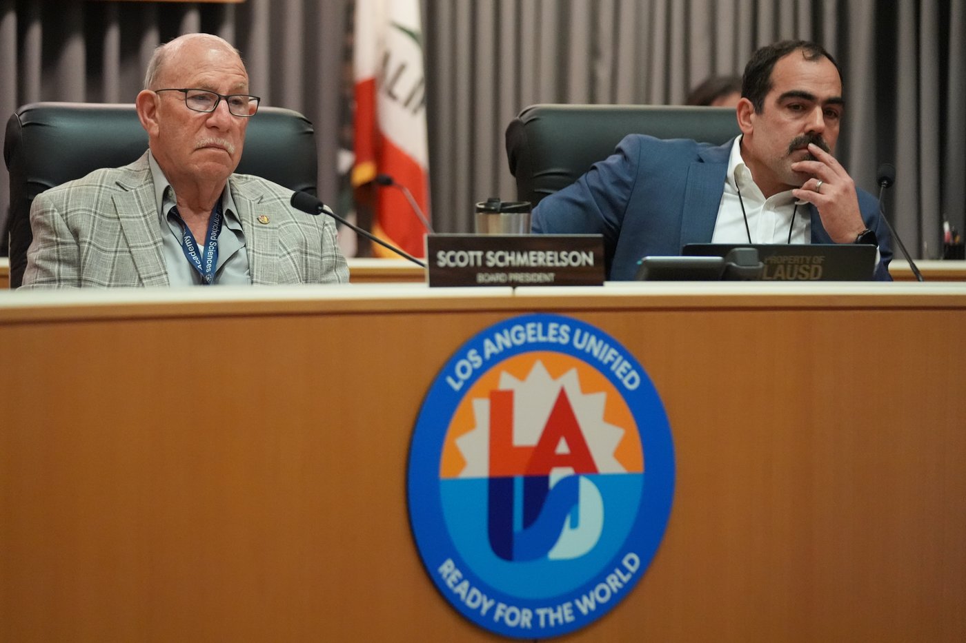 Los Angeles Board of Education to discuss school superintendent after FBI searched his home | iNFOnews.ca
