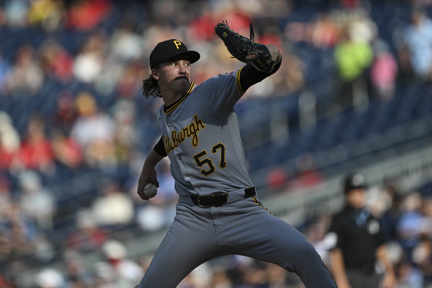 Pirates rookie Chandler takes perfect game into sixth inning of second major league start | iNFOnews.ca