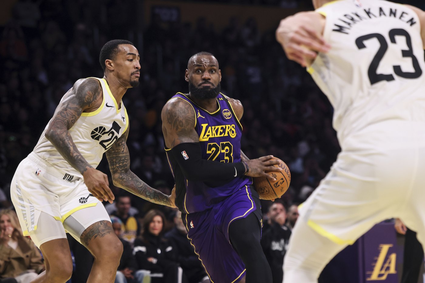 LeBron James says he's taking a social media break for now | iNFOnews.ca LeBron James says he's taking a social media break for now | iNFOnews.ca