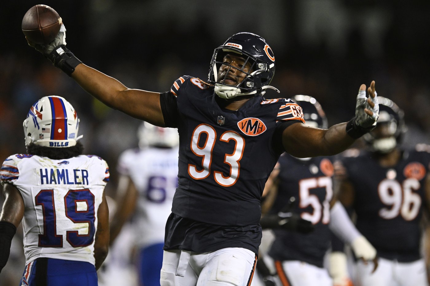 Caleb Williams looks sharp in Ben Johnson's offense as Bears rout Bills 38-0 in preseason | iNFOnews.ca Caleb Williams looks sharp in Ben Johnson's offense as Bears rout Bills 38-0 in preseason | iNFOnews.ca