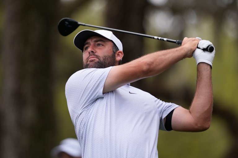 Scottie Scheffler struggles off the tee and spends time in the rain at The Players Championship | iNFOnews.ca