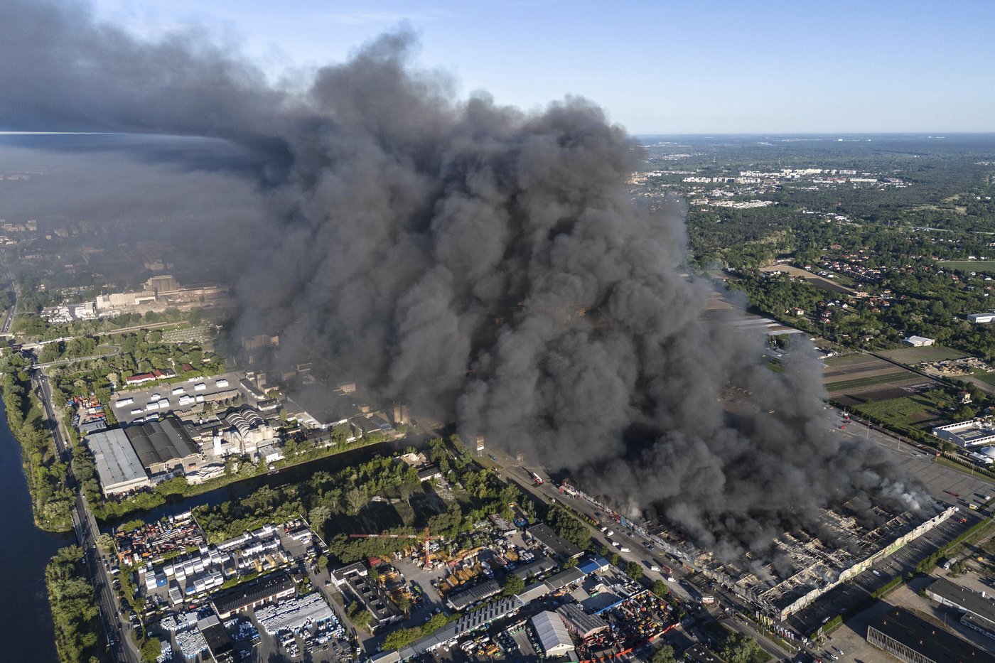 Poland blames Russian intelligence for arson attack on Warsaw shopping center last year | iNFOnews.ca Poland blames Russian intelligence for arson attack on Warsaw shopping center last year | iNFOnews.ca